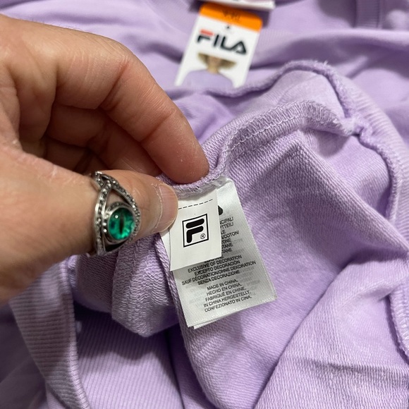 NWT Women’s Size XX-Large Fila Crewneck Sweater With Two Side Pockets Lavender - Picture 11 of 12